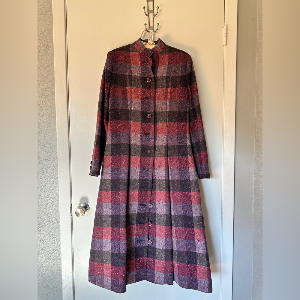 Vintage Vonnie Reynolds Ireland Wool Plaid Suit